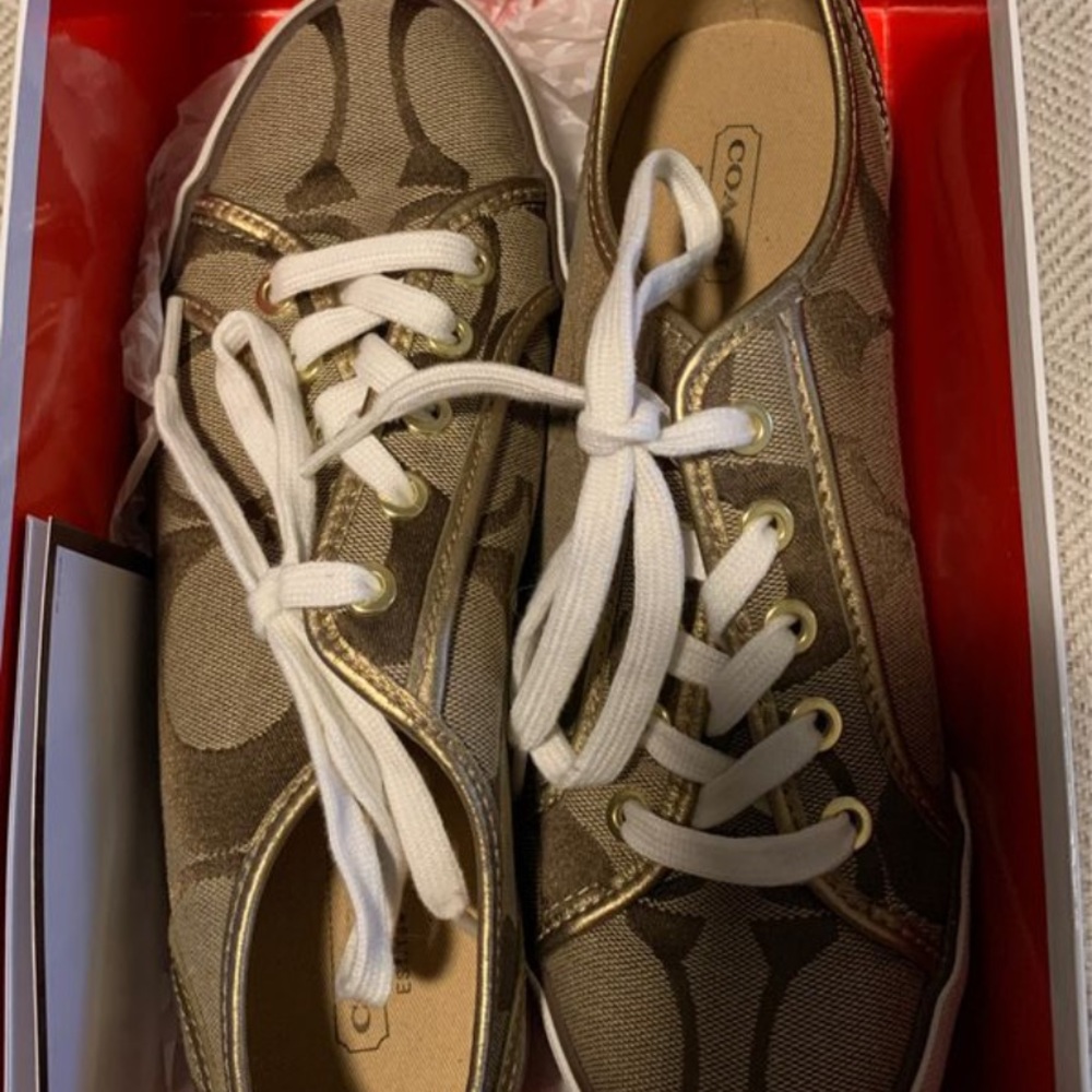 Coach shoes